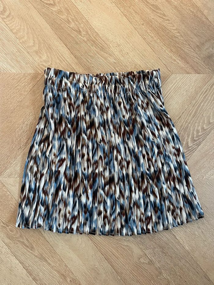 Jupe plissée à motifs beige et marron avec taille élastique