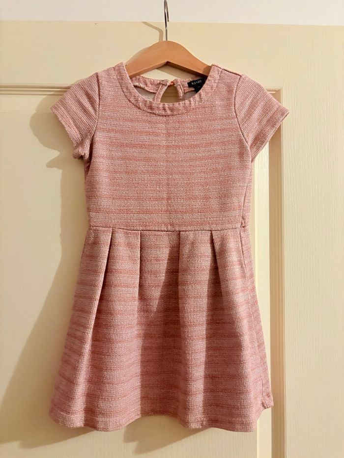 Lot de robes 3-4 ans