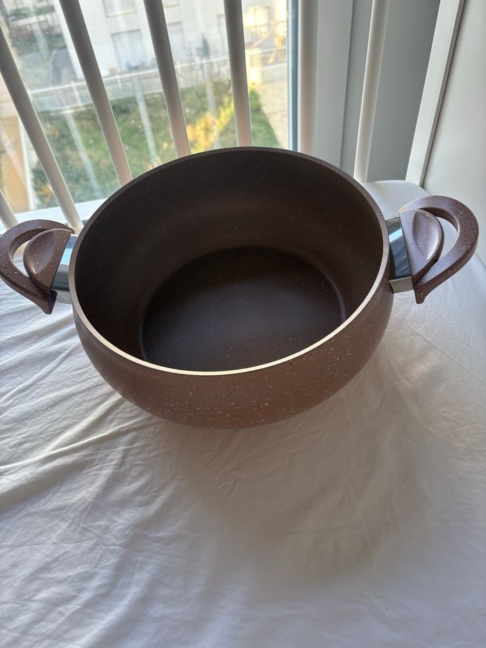 ensemble de casseroles et poêles - photo numéro 8