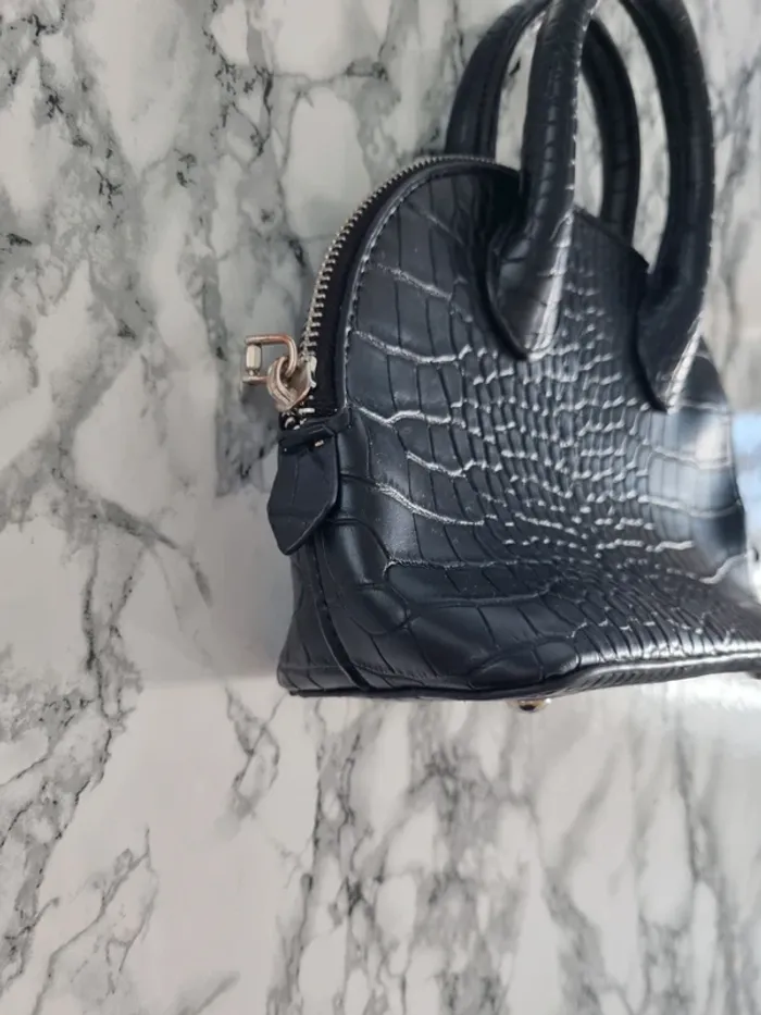 Petit sac en similicuir noir Shein - photo numéro 12