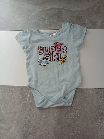 Body manches courtes bébé fille