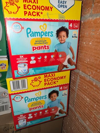 Pampers 