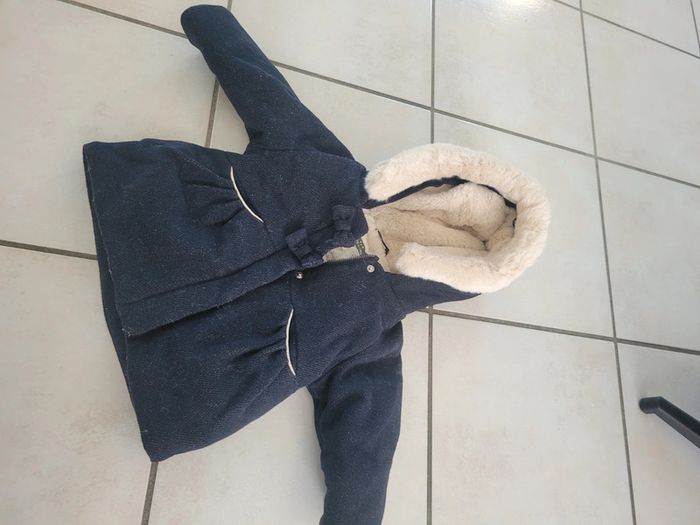 Manteau à capuche neuf Tape à l œil doublé polaire taille 12mois - photo numéro 3