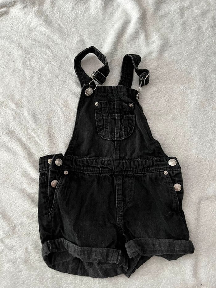 Lot de vêtements fille 4 ans - photo numéro 2
