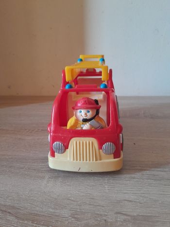 CAMION DE POMPIERS HASBRO 2001