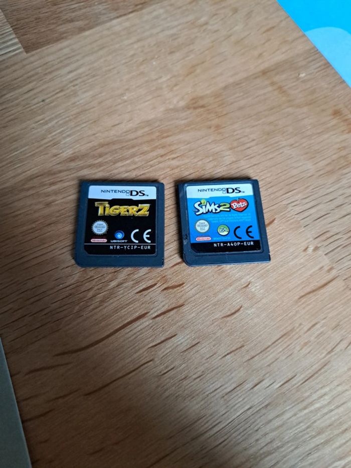 Jeux Nintendo DS Tigerz et Sims 2