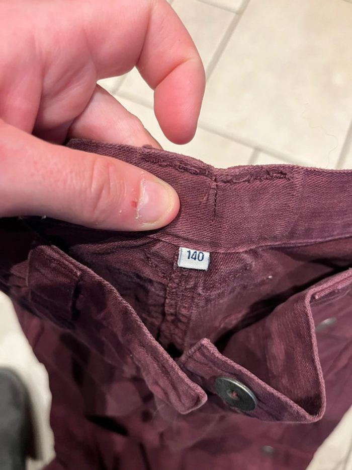 Pantalon bordeaux taille 140 - photo numéro 2