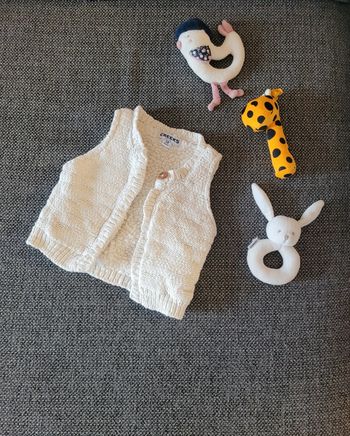 Gilet sans manche fille 18 mois