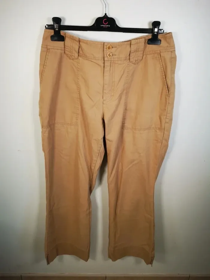 C37 pantacourt beige Esprit 42