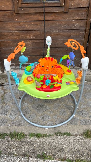 Jumpero Fisher price