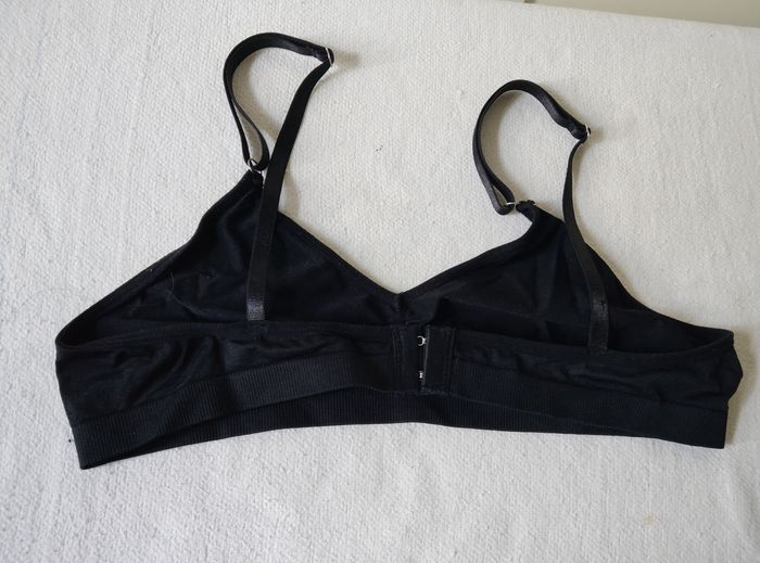 Soutien gorge sans armature en L - photo numéro 2