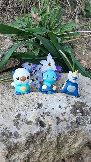 Super figurine Pokemon Nintendo finger puppet évolution Moustillon mateloutre clamiral 