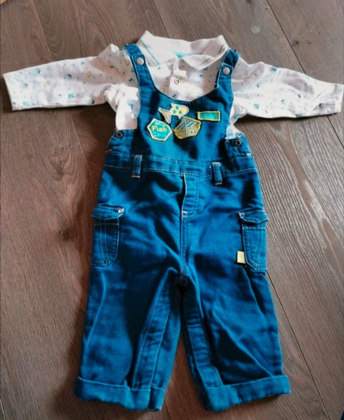 Ensemble salopette en jean bébé garçon 6 mois comme NEUVE
