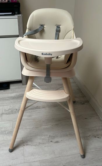 Chaise haute bébé EZEBABY