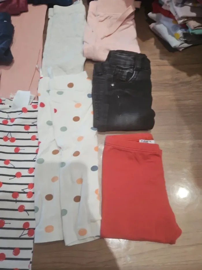 Lot de 14 pantalons - photo numéro 4