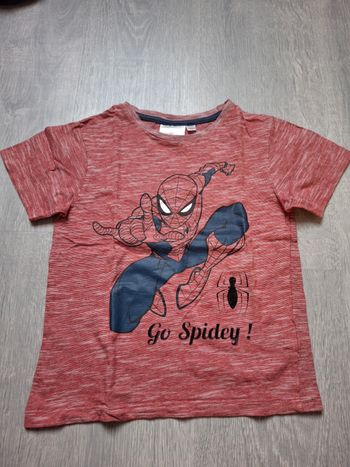 T-shirt Spiderman 6 ans