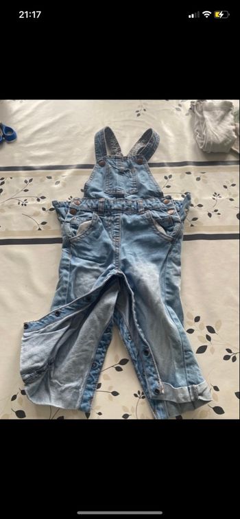 Salopette et pantalon fille 12 mois