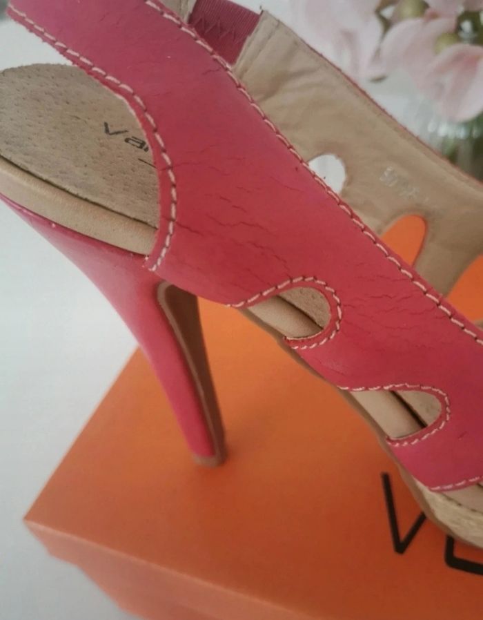 🩷🤍Jolie Paires De Sandales Les Secrets De Vanessa 🩷🤍 - photo numéro 9