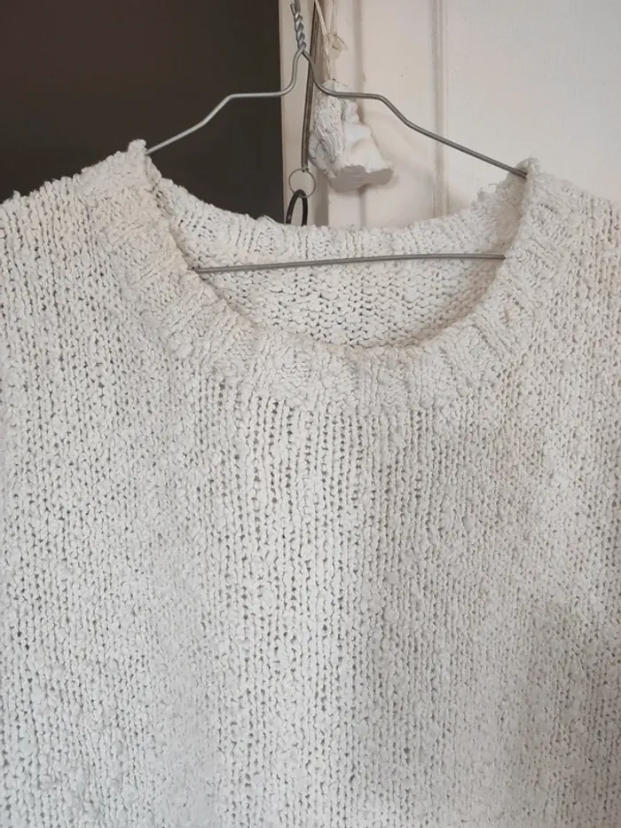 Pull blanc - photo numéro 2