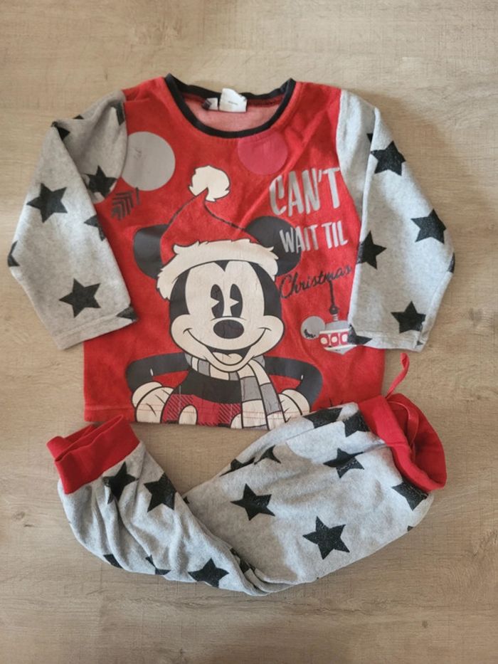 Pyjama disney 24 mois