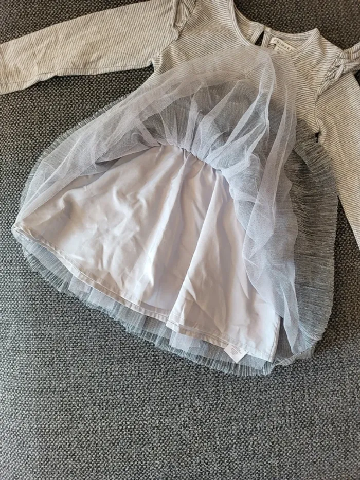 Robe princesse taille 2-3 ans 98 cm - photo numéro 7
