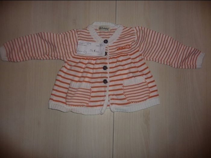 Gilet alphabet taille 12 mois