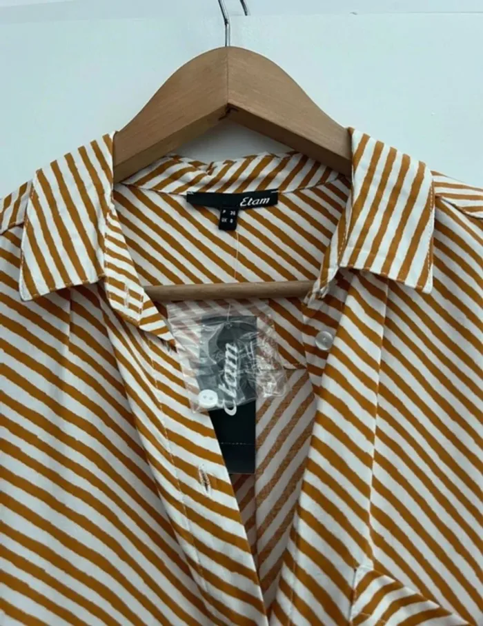 Superbe Chemise Blouse neuve avec étiquette Etam 🌸 36 S - photo numéro 2