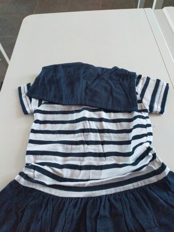 Robe marine 12 mois - photo numéro 2