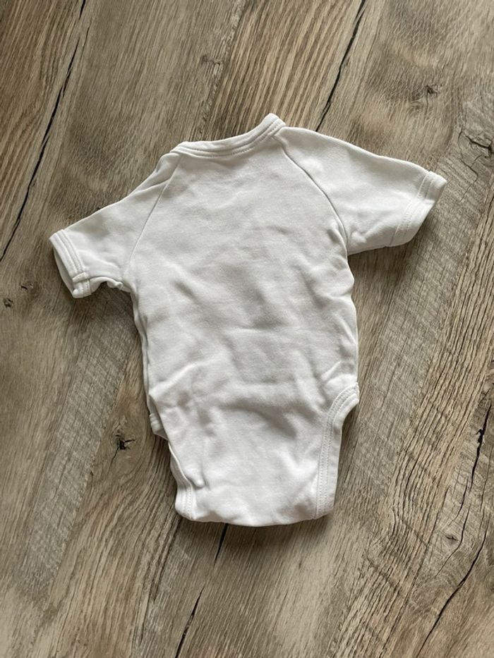 Bodies - photo numéro 2