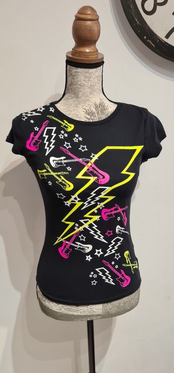 Tshirt femme noir à motifs Pimkie taille 38