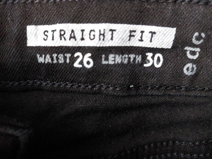 Jeans noir - photo numéro 3