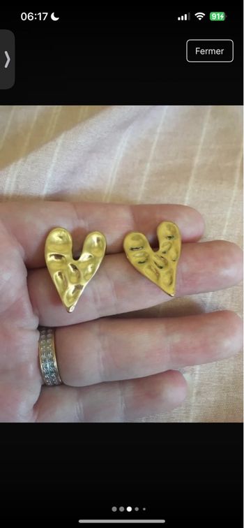 Boucles d’oreilles NEUVES pour femme en forme de cœurs 💛 couleur doré