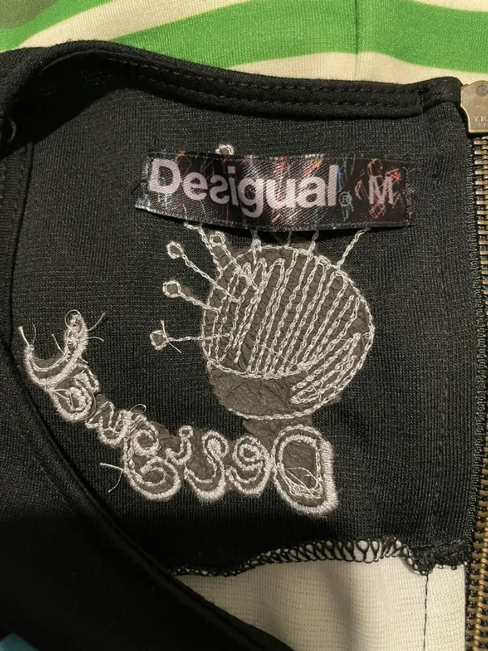 Robe Desigual multicolore à rayures et motifs floraux - Taille M - photo numéro 9