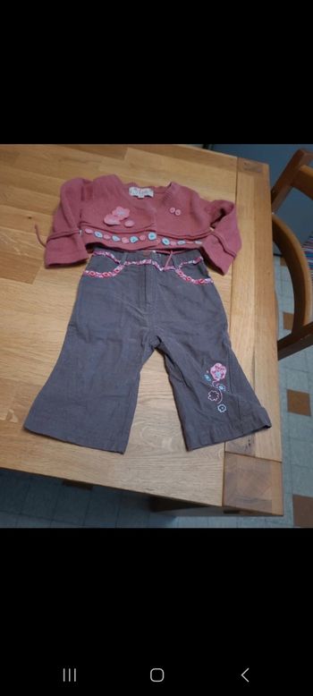 Pantalon velour et gilet  assortis