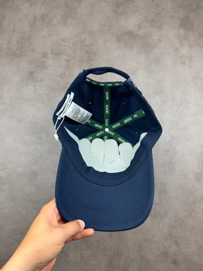 Casquette Lacoste Bleu marine Logo Brodé Neuve - photo numéro 6