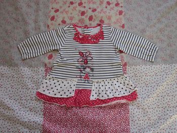 Robe/tunique écru bleue rouge 6 mois