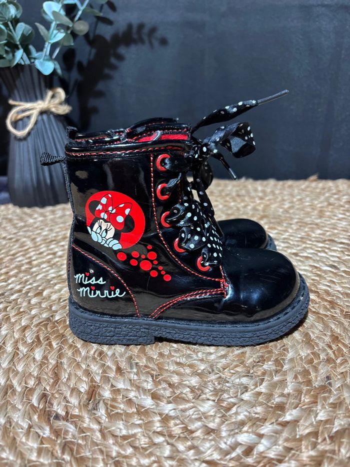 Bottes minnie fille pointure 22 - photo numéro 4