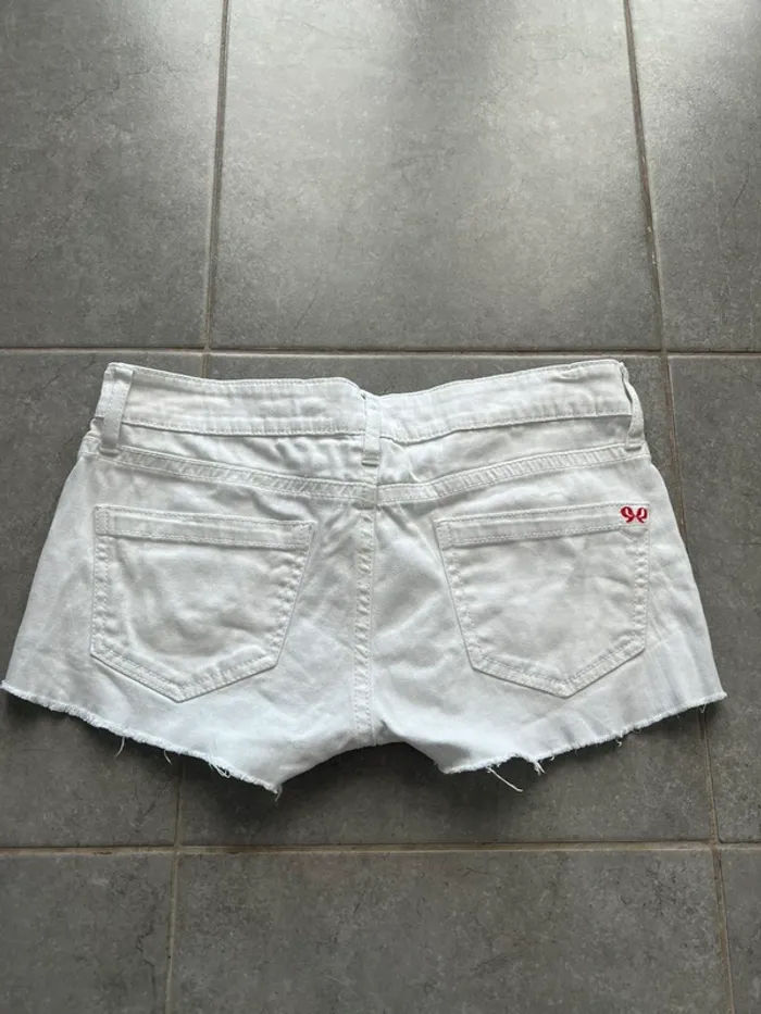 Short jeans - photo numéro 3