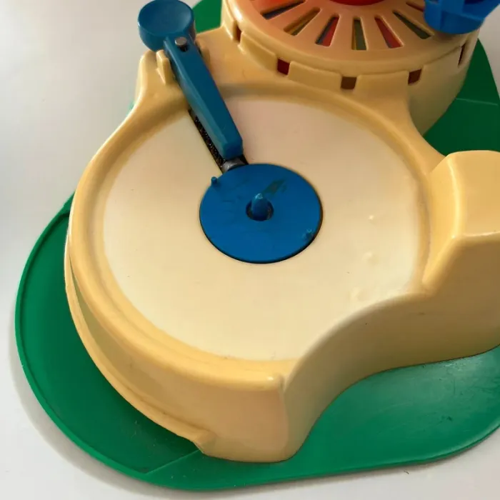 Manège à disques carrousel musical fisher price vintage - photo numéro 12