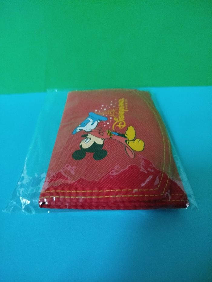 Porte monnaie Mickey - Disneyland Paris - photo numéro 5