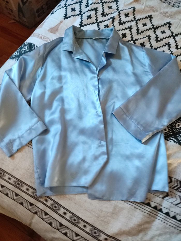 Chemise de pyjama bleu pastel - photo numéro 2