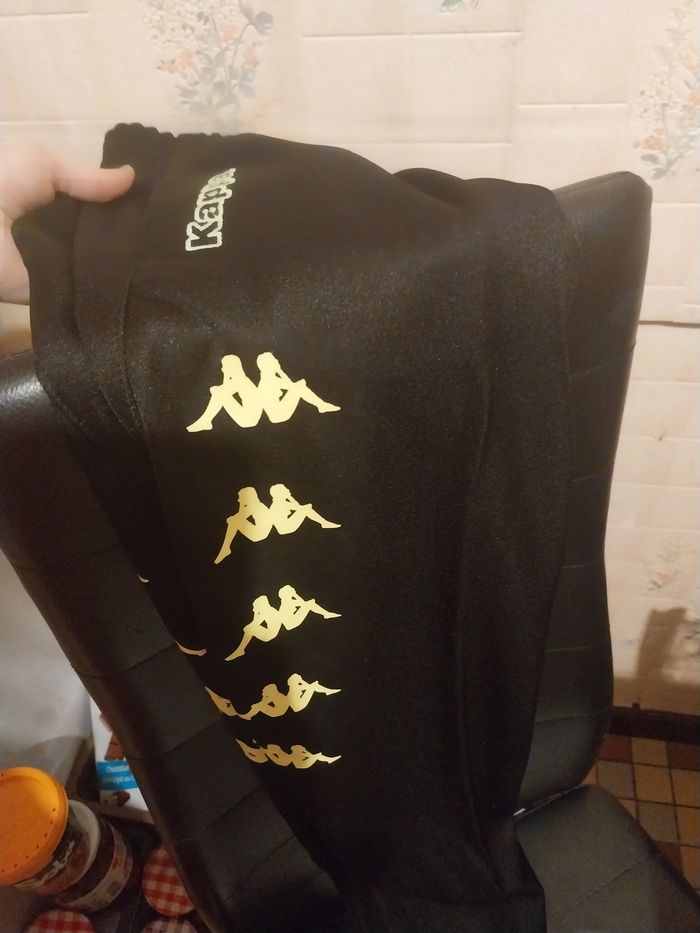 Pantalon de foot neuf kappa 10 ans avec etiquette - photo numéro 2