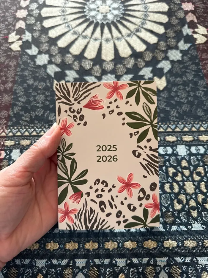 Lot de 3 petits agendas 2025-2026 - photo numéro 2