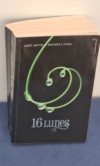 16 lunes - Kami Garcia & Margaret Stohl