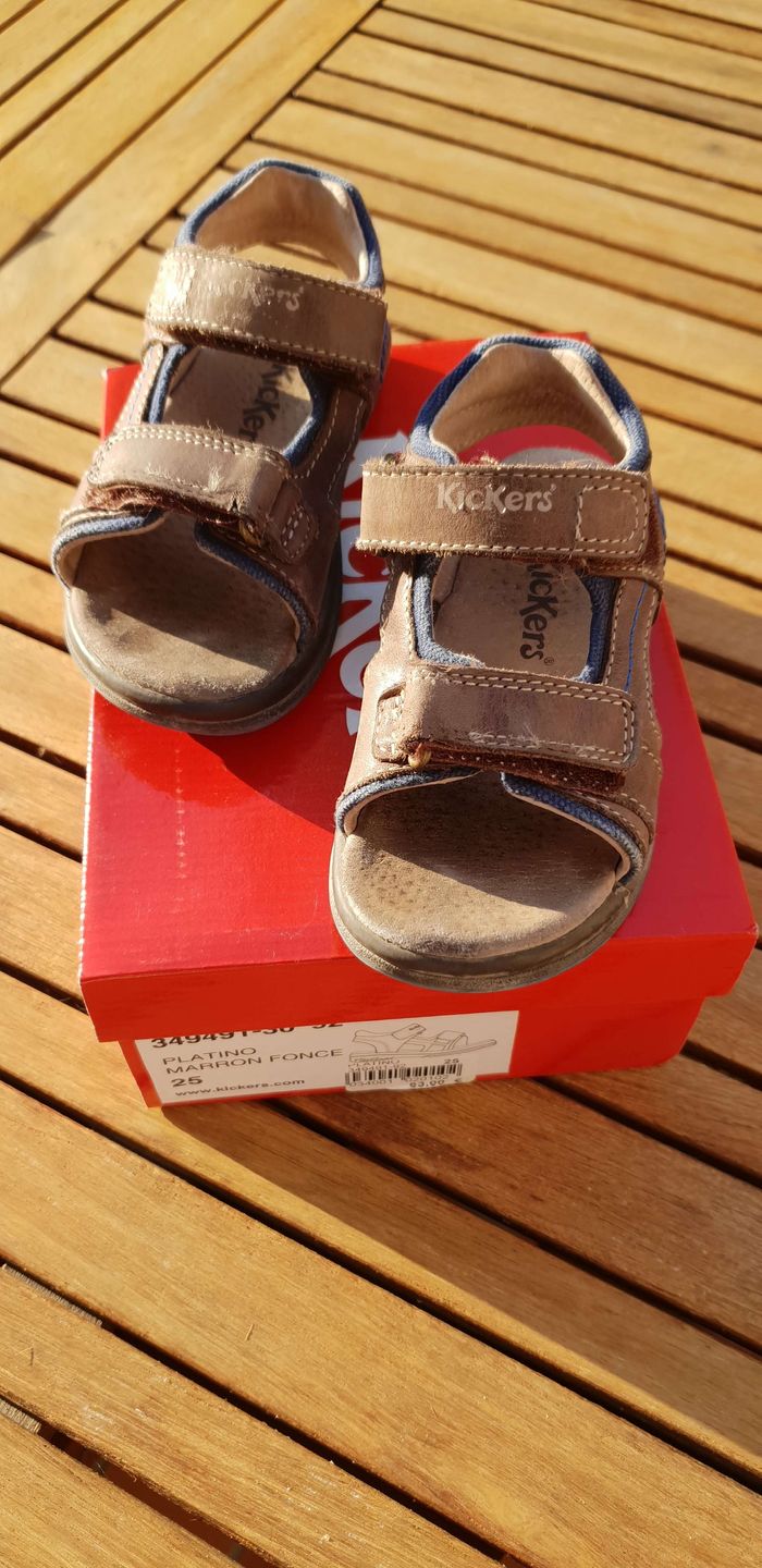 Nu pied kickers pointure 25 - photo numéro 6