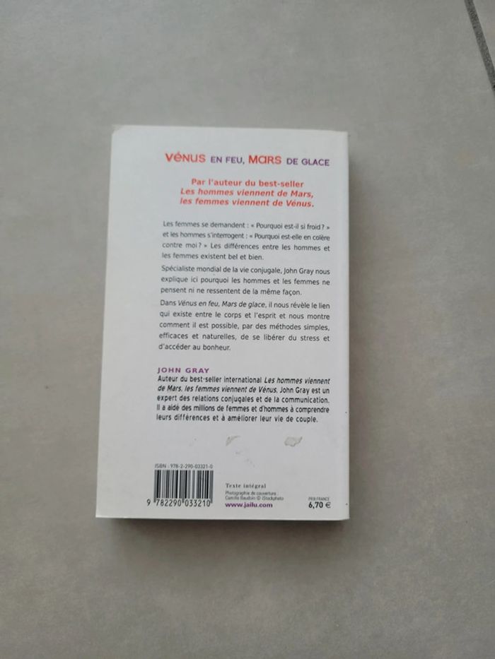 Vénus en feu, mars de glace - photo numéro 2