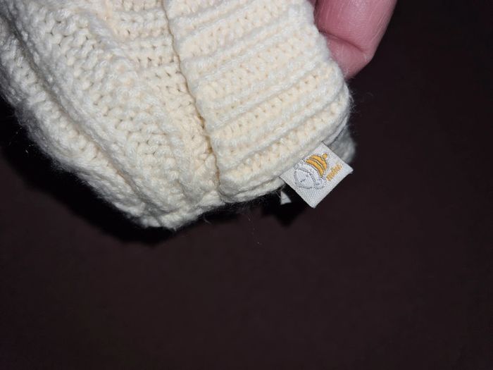 Chaussons en laine neuf 6 mois neuf - photo numéro 3