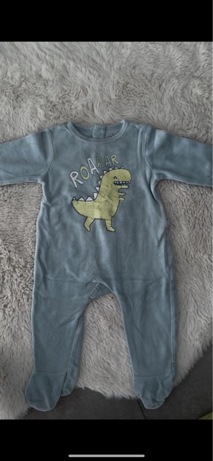 Lots vêtements bébé - photo numéro 2