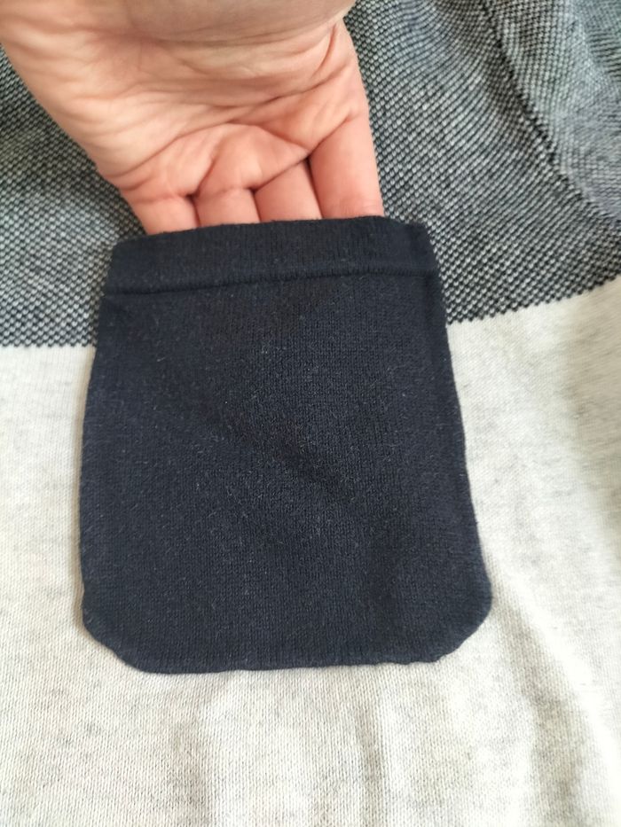 🤍 Pull col rond color-block gris/écru - Taille M - Jules - Très bon état 🤍 - photo numéro 2