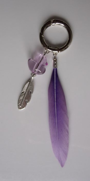 Déco de sac à main canard Violet plume